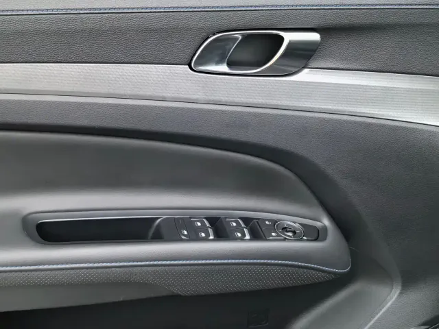 Ford Lingrui — Фото автомобиля 16