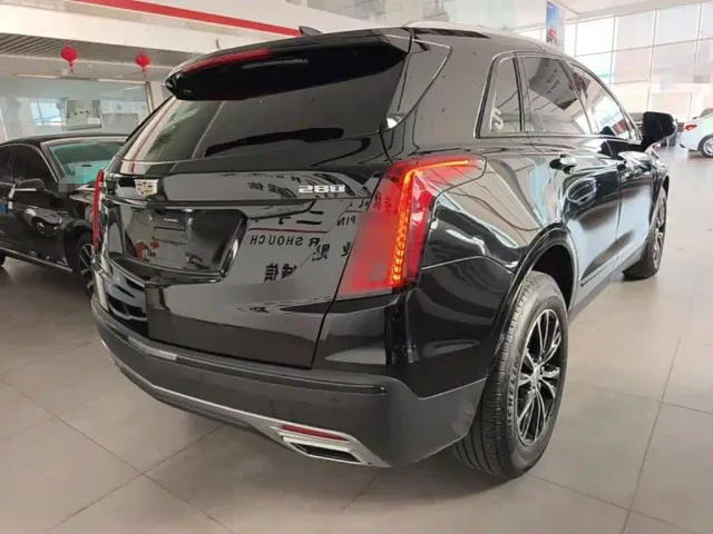 Cadillac XT5 — Фото автомобиля 6