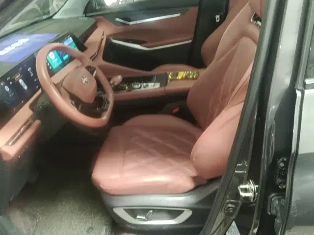 Changan CS75 Plus — Фото автомобиля 14