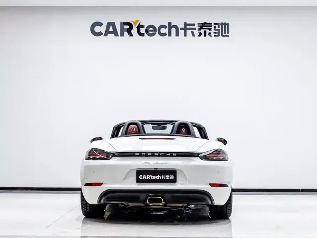 Porsche 718 — Фото автомобиля 5