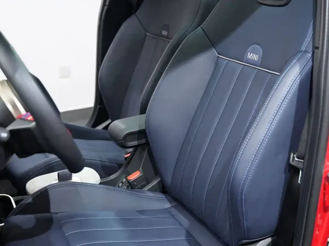 MINI Hatch — Фото автомобиля 10