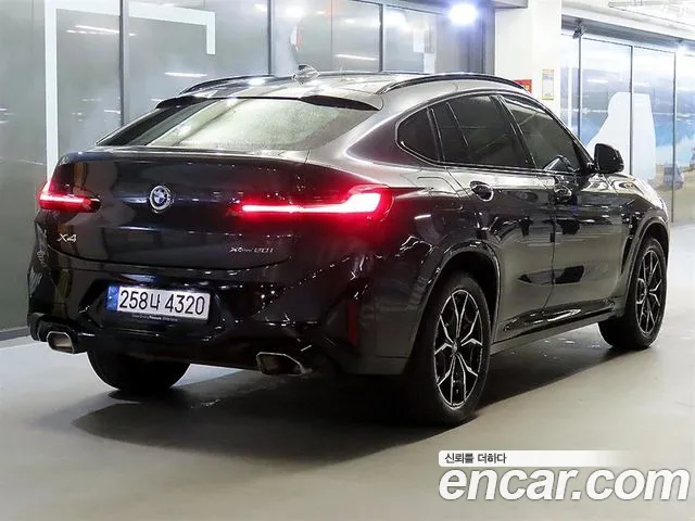 BMW X4 — Фото автомобиля 4
