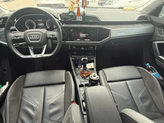Audi Q3 Sportback — Фото автомобиля 7