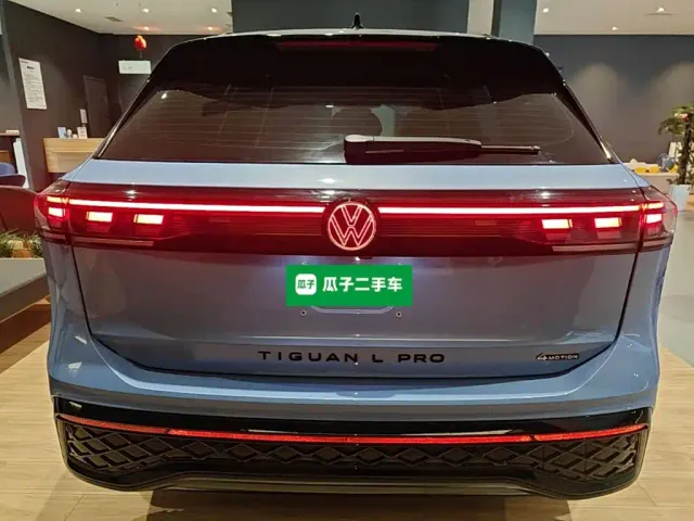 Volkswagen Tiguan L — Фото автомобиля 5