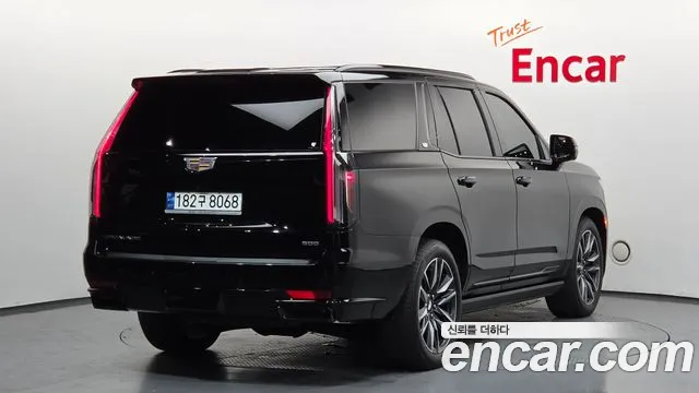 Фотография автомобиля — Cadillac Escalade Generation 5