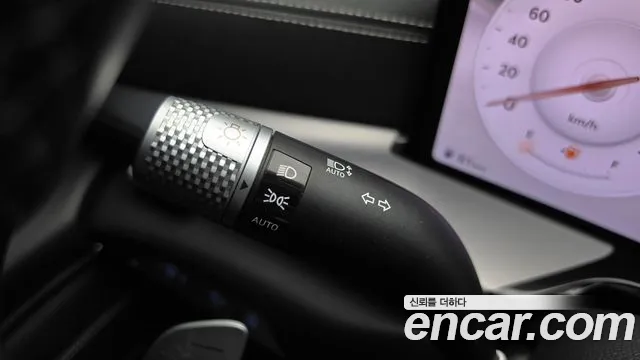 Genesis GV80 — Фото автомобиля 29
