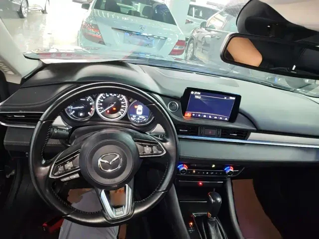 Mazda Atenza — Фото автомобиля 9