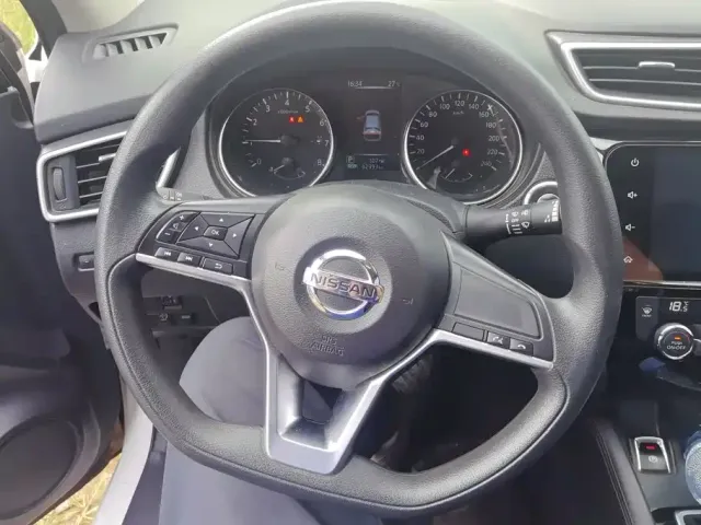 Nissan Qashqai — Фото автомобиля 15