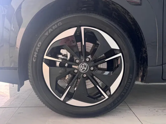 Toyota BoZhi 3X — Фото автомобиля 18