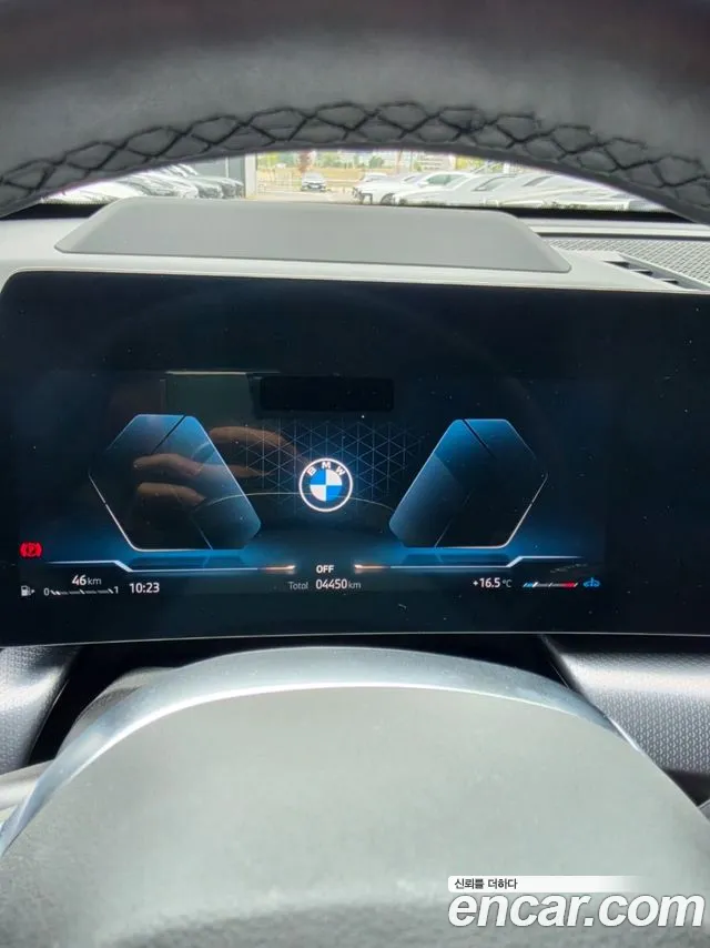 BMW X1 U11 — Фото автомобиля 8