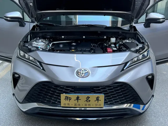 Toyota Venza — Фото автомобиля 13