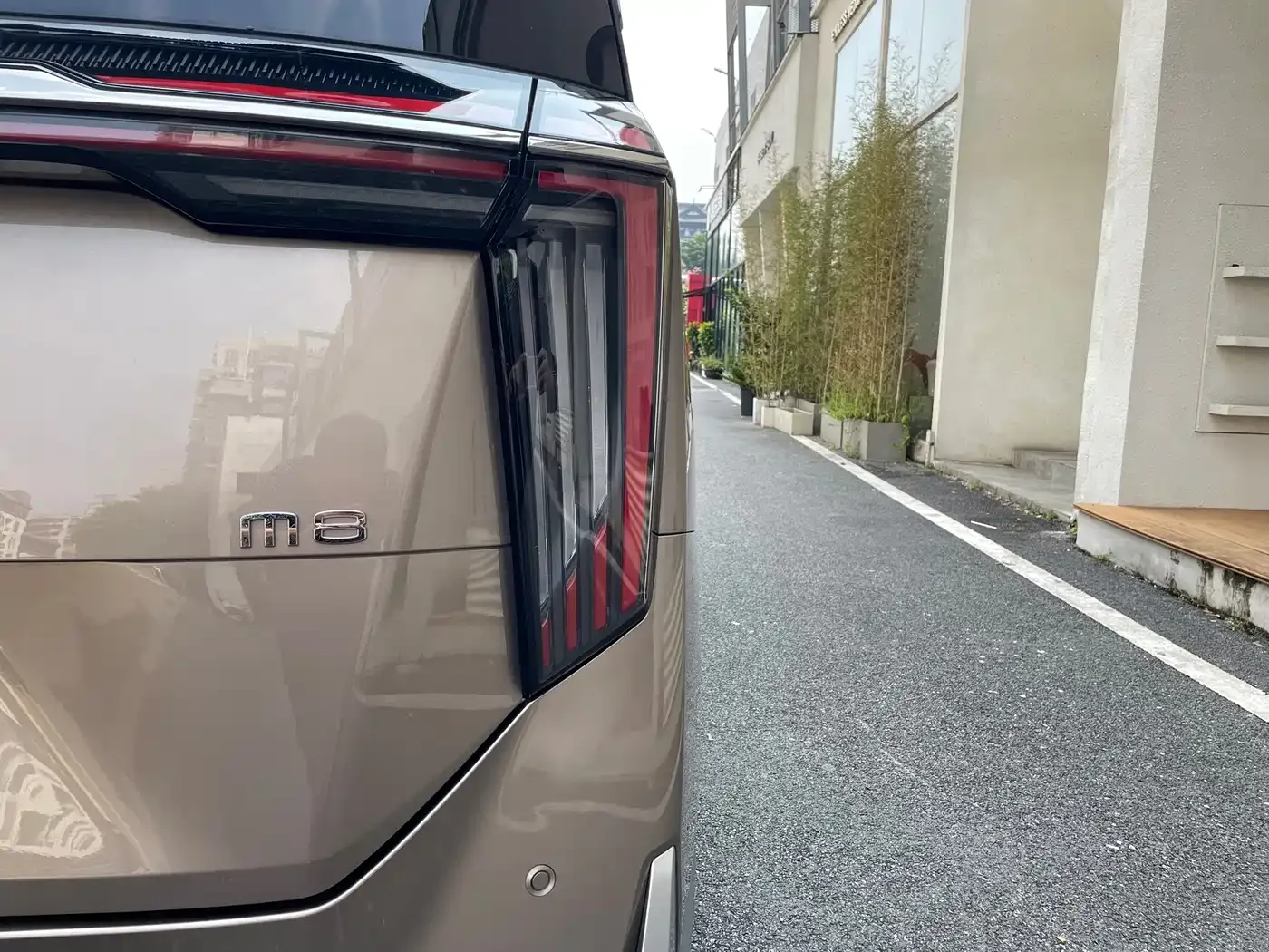 GAC Trumpchi Trumpchi M8 2023 Model Master Series 400T Flagship Edition — Фото автомобиля 21