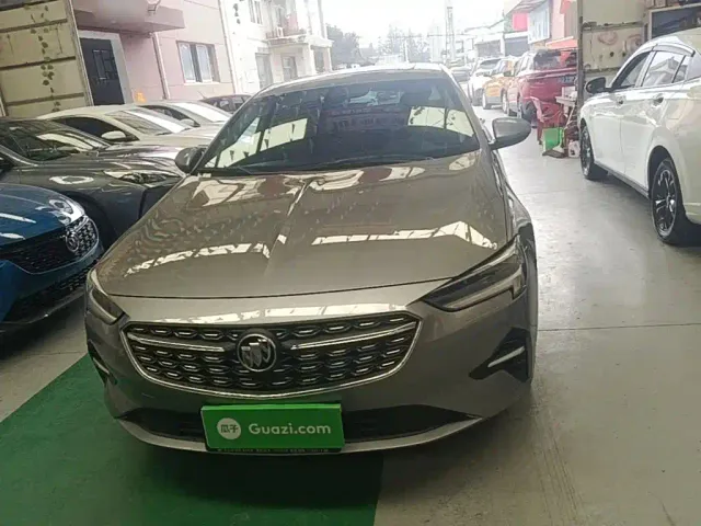 Buick Regal — Фото автомобиля 2