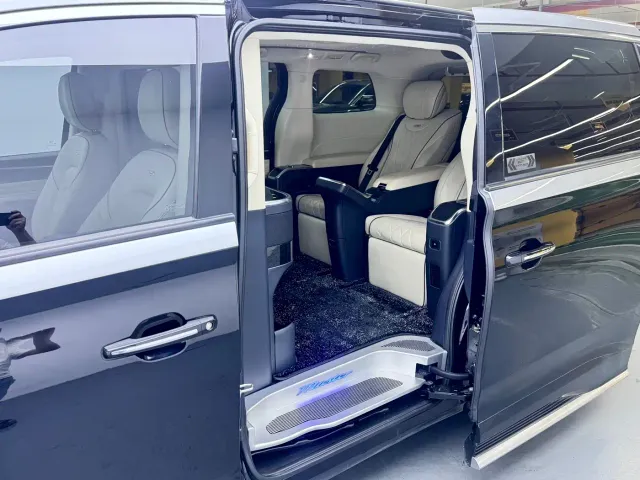 GAC Trumpchi M8 — Фото автомобиля 9