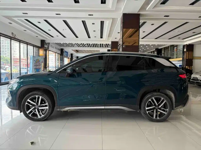BYD Song L DM-i — Фото автомобиля 4