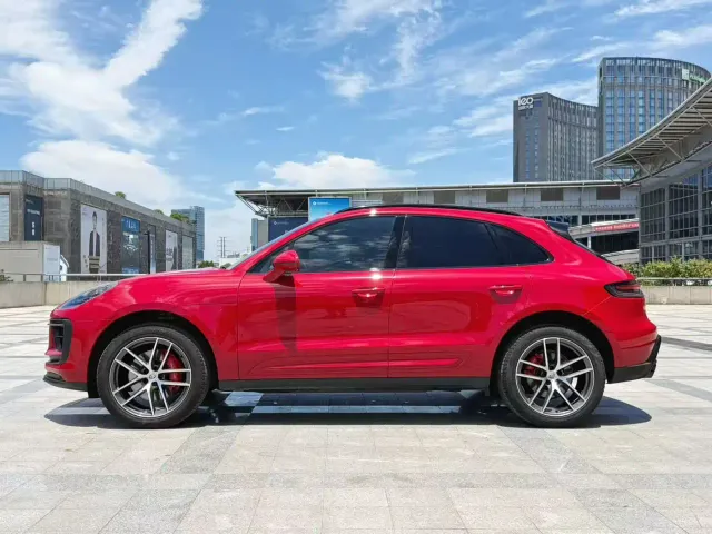 Porsche Macan — Фото автомобиля 14