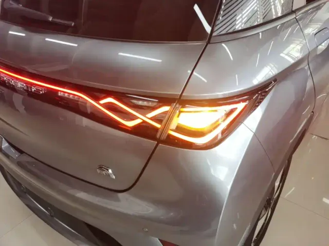BYD Dolphin — Фото автомобиля 7