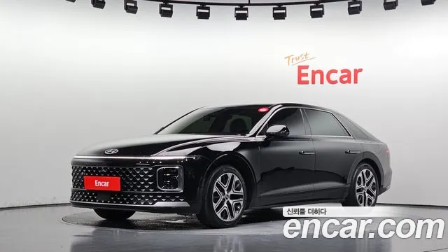 Фотография автомобиля — Hyundai Grandeur GN7
