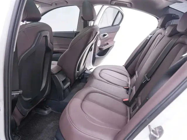 BMW 1 Series — Фото автомобиля 21