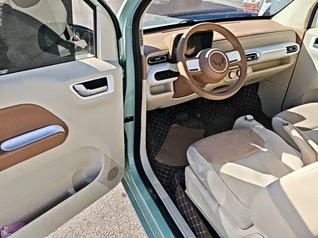 Wuling Hongguang Mini EV — Фото автомобиля 15