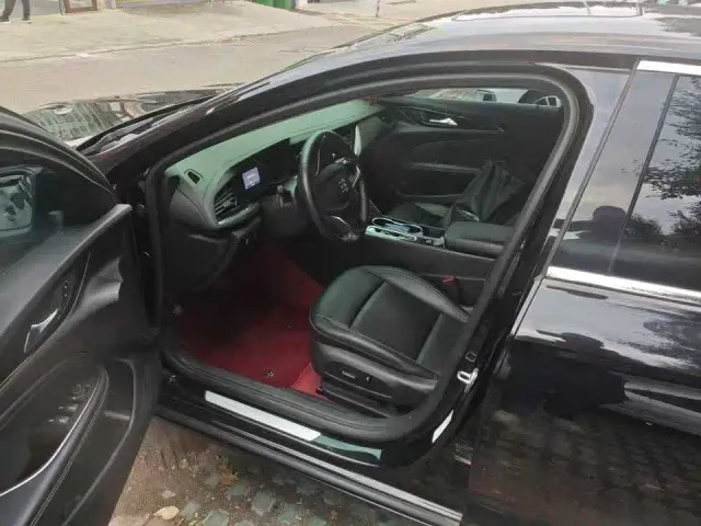 Buick Regal — Фото автомобиля 5