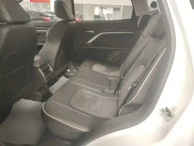 Haval H6 — Фото автомобиля 16