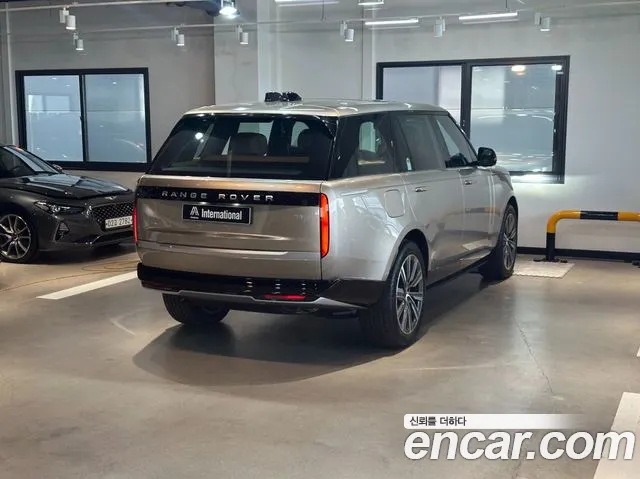 Land Rover Range Rover — Фото автомобиля 2