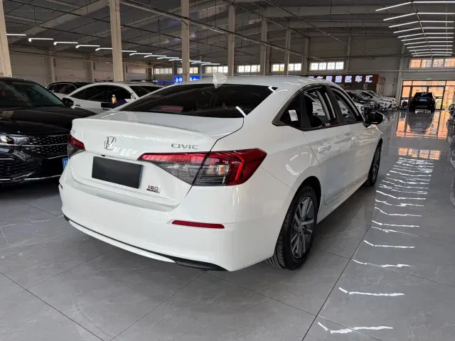 Honda Civic — Фото автомобиля 4