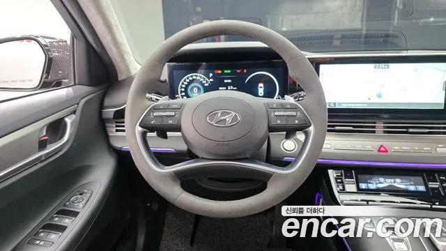 Hyundai Grandeur — Фото автомобиля 14