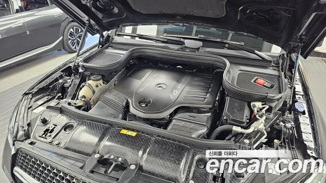 Mercedes-Benz GLE-Class — Фото автомобиля 9