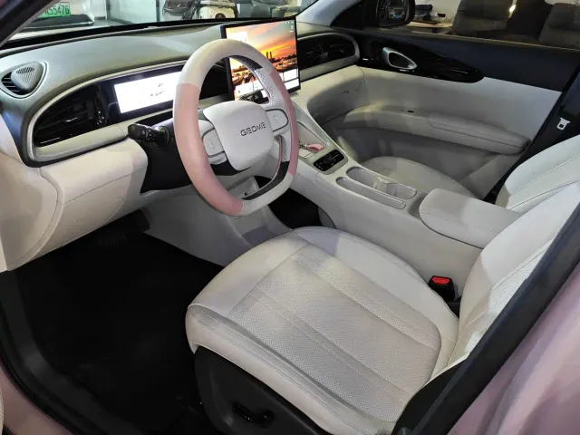 Geely Starry Wish — Фото автомобиля 8