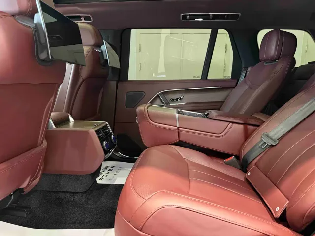 Land Rover Range Rover — Фото автомобиля 14