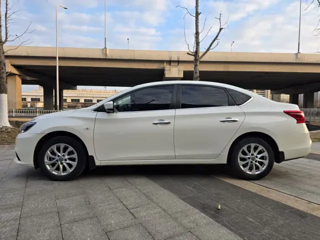 Nissan Sylphy — Фото автомобиля 4