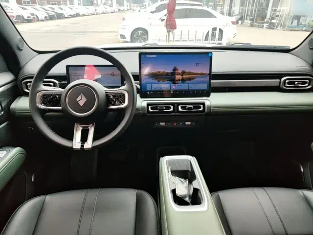 Baojun Yep Plus — Фото автомобиля 9