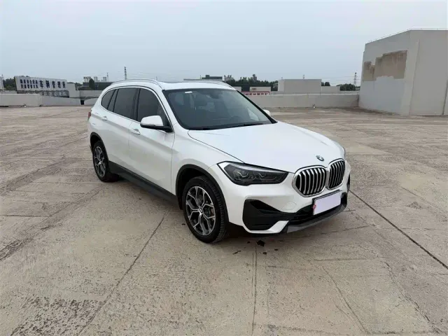 BMW X1 — Фото автомобиля 3