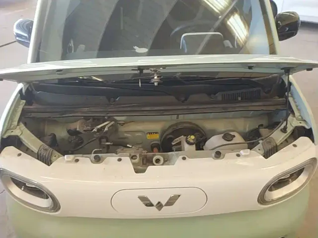 Wuling Hongguang Mini EV — Фото автомобиля 19