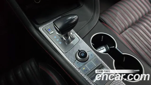 Genesis G70 — Фото автомобиля 12