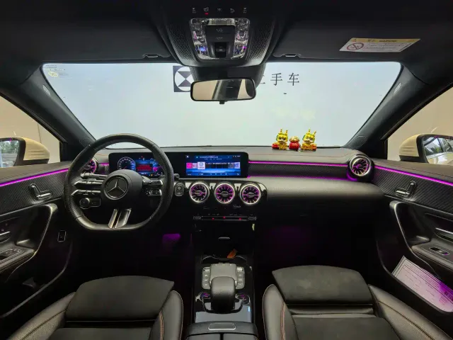Mercedes-Benz A-Class — Фото автомобиля 11