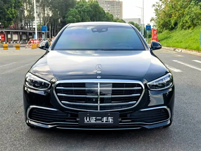 Mercedes-Benz S-Class — Фото автомобиля 2