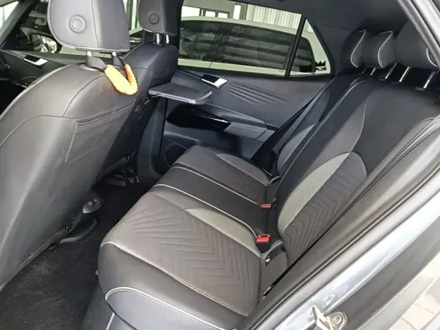 Volkswagen ID.3 — Фото автомобиля 16