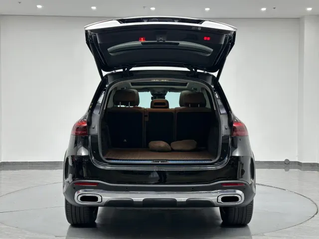 Mercedes-Benz GLE-Class — Фото автомобиля 28