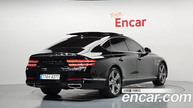 Genesis G80 Бензин 2.5 турбо AWD — Фото автомобиля 2