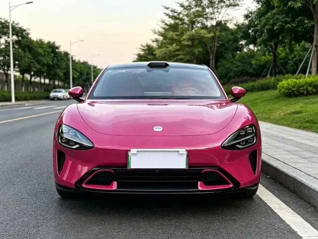 Xiaomi SU7 — Фото автомобиля 2