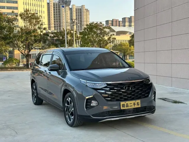 Hyundai Custo — Фото автомобиля 3