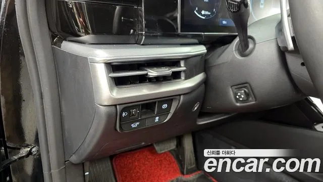 Hyundai Grandeur Grandeur (GN7) 3.5 LPG 2WD (Такси) — Фото автомобиля 26