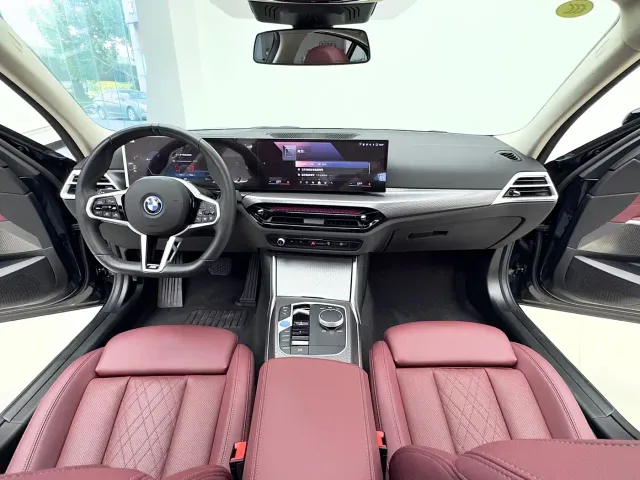BMW i3 — Фото автомобиля 20
