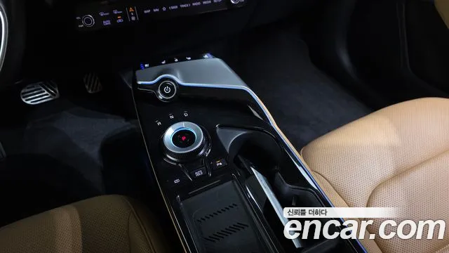 Kia EV6 — Фото автомобиля 12