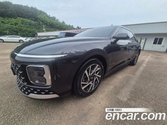 Hyundai Grandeur GN7 — Фото автомобиля 3