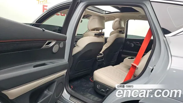 Genesis GV80 Coupe — Фото автомобиля 11