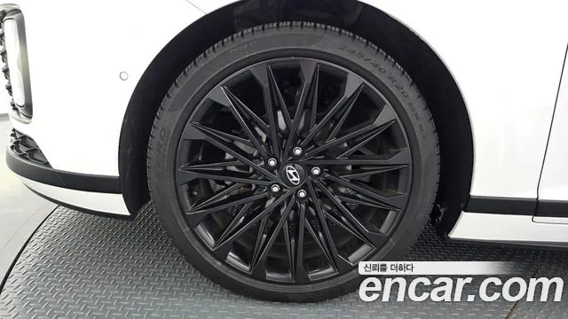 Hyundai Grandeur GN7 — Фото автомобиля 5